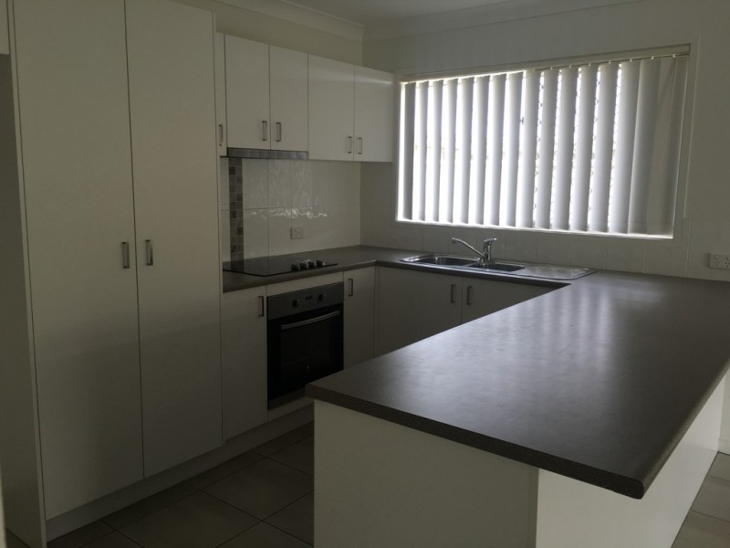 20 Windermere Street, Emerald QLD 4720