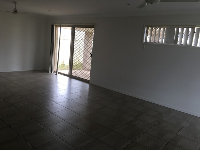 20 Windermere Street, Emerald QLD 4720