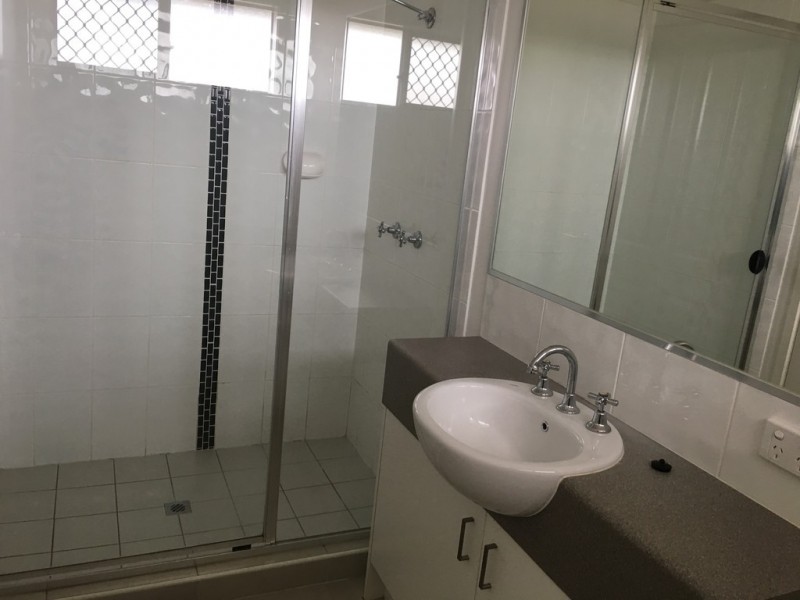 20 Windermere Street, Emerald QLD 4720