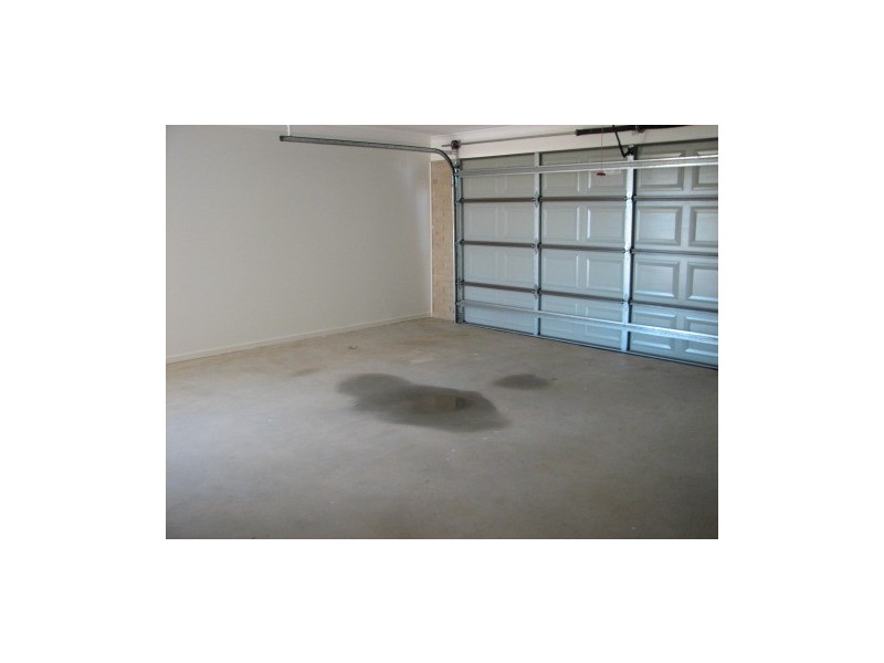 12 Windermere Street, Emerald QLD 4720