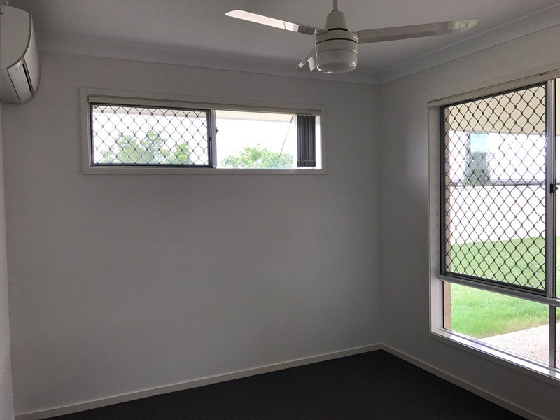 19 Scenic Drive, Emerald QLD 4720
