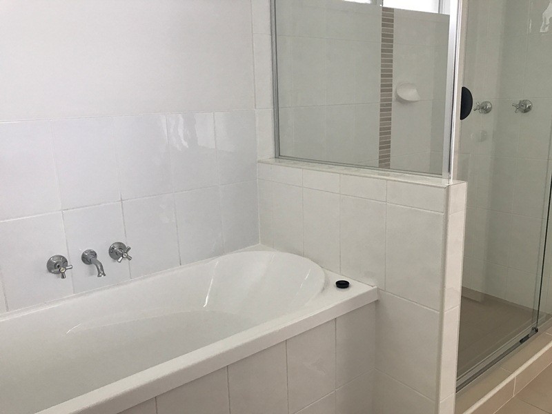 19 Scenic Drive, Emerald QLD 4720