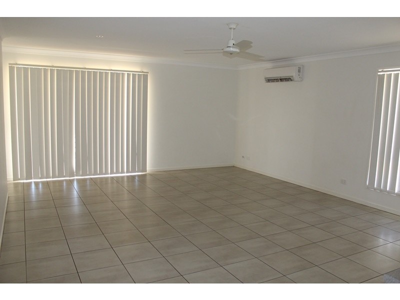 8 Windermere Street, Emerald QLD 4720