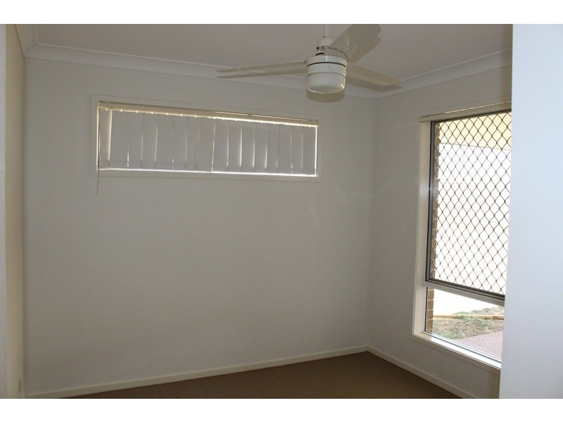 8 Windermere Street, Emerald QLD 4720