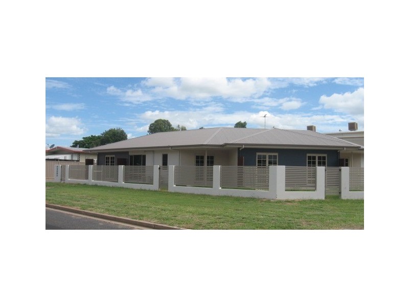 2/10 Retro Street, Emerald QLD 4720