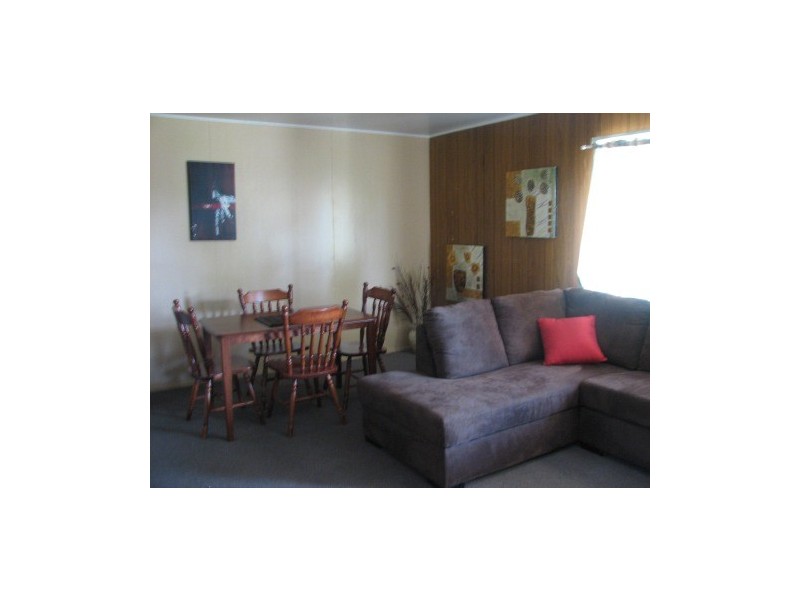 1A Diamond Ave, Emerald QLD 4720