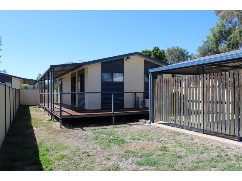 1/32 Gene Street, Emerald QLD 4720