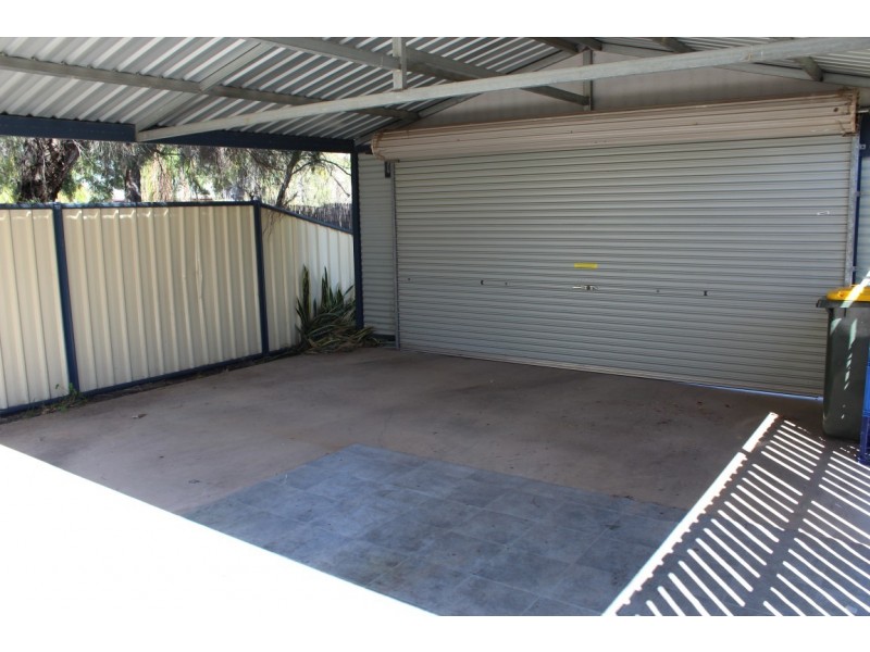 1/32 Gene Street, Emerald QLD 4720