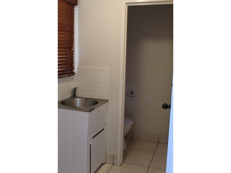 1/18 Yamala Street, Emerald QLD 4720