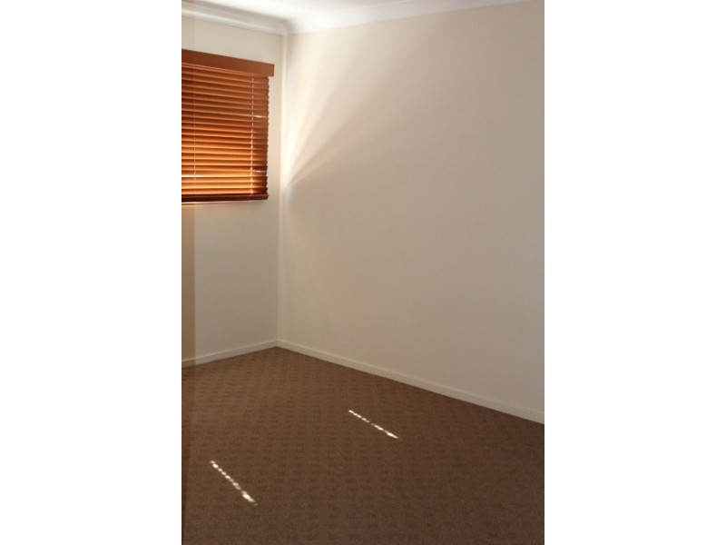 1/18 Yamala Street, Emerald QLD 4720