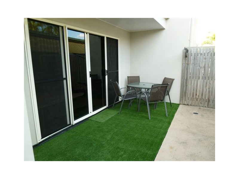 4/68 Church Lane, Emerald QLD 4720