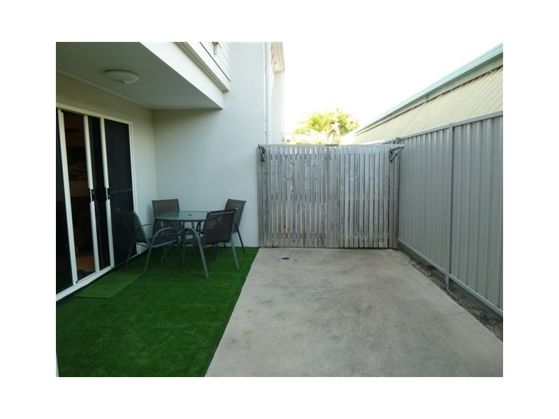 4/68 Church Lane, Emerald QLD 4720