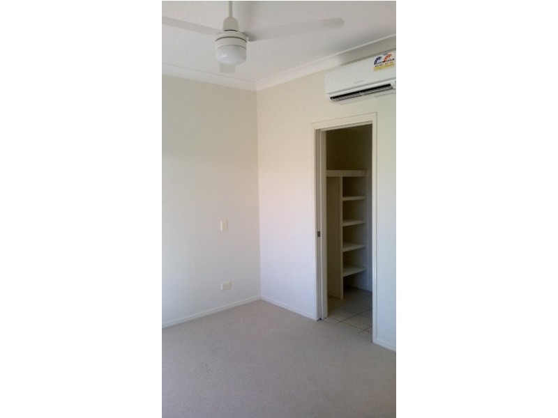 13 Roxburgh Street, Capella QLD 4723