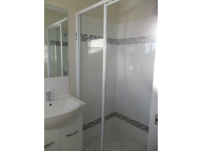 8 Scenic Drive, Emerald QLD 4720