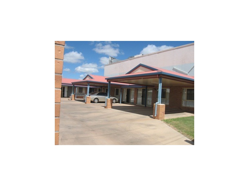 1/12 Esmond Street, Emerald QLD 4720