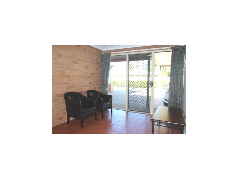 1/12 Esmond Street, Emerald QLD 4720