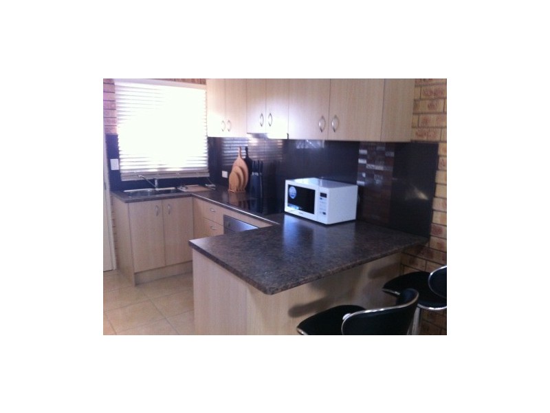 3/1 Baker Street, Emerald QLD 4720