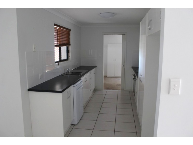 51 Mayfair Drive, Emerald QLD 4720