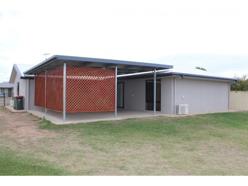 51 Mayfair Drive, Emerald QLD 4720