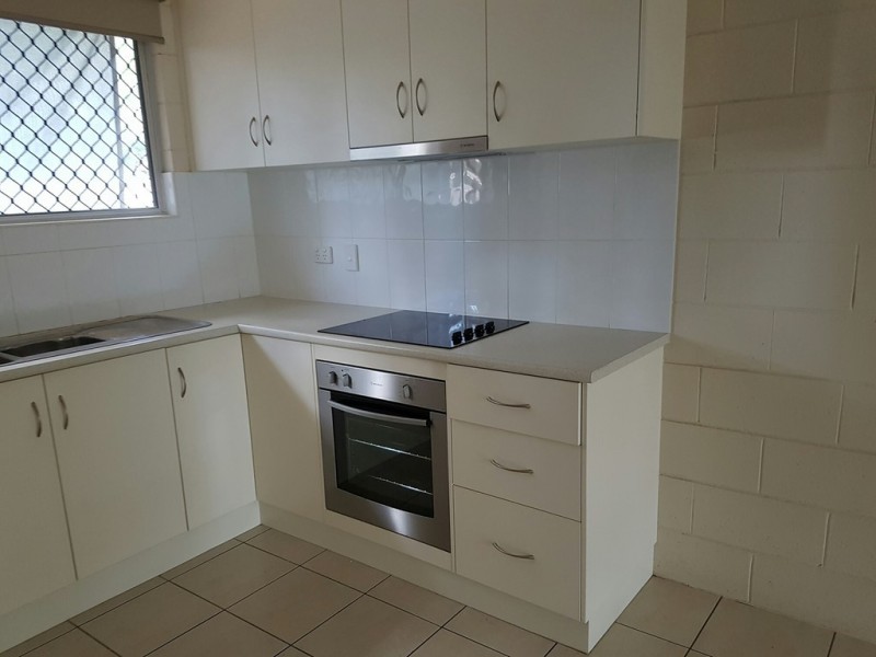 1/3 Suncross Place, Emerald QLD 4720