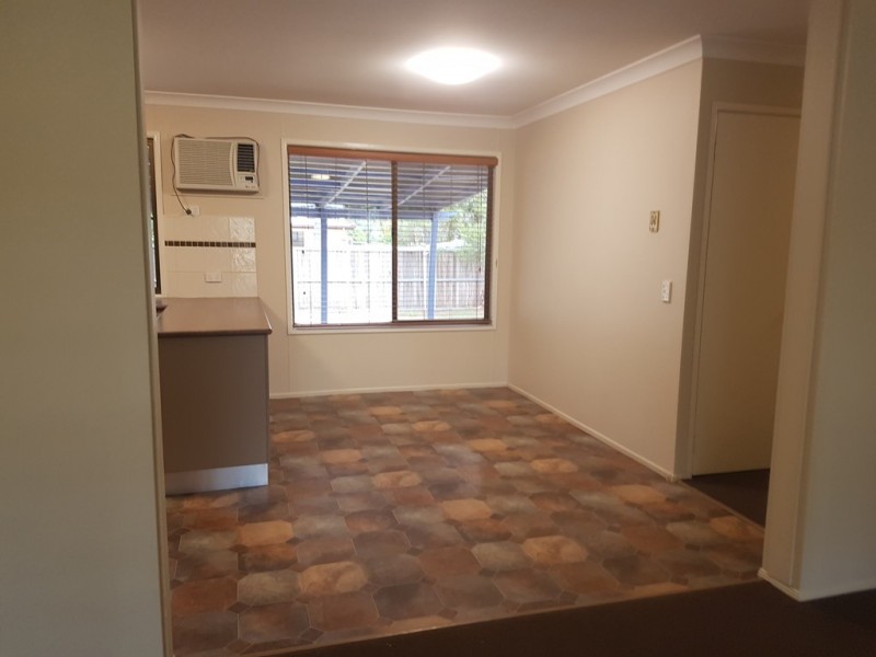 11 Morse Street, Emerald QLD 4720