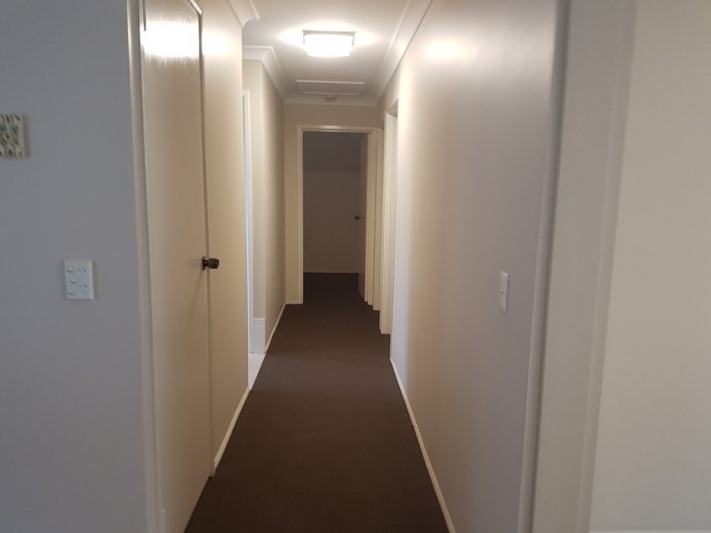 11 Morse Street, Emerald QLD 4720