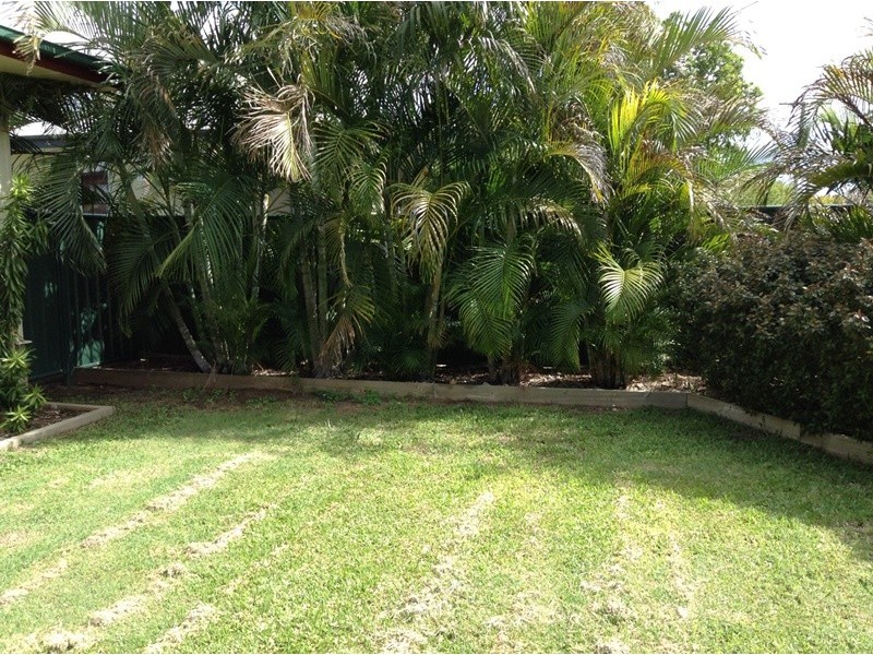 14 Diamond Ave, Emerald QLD 4720