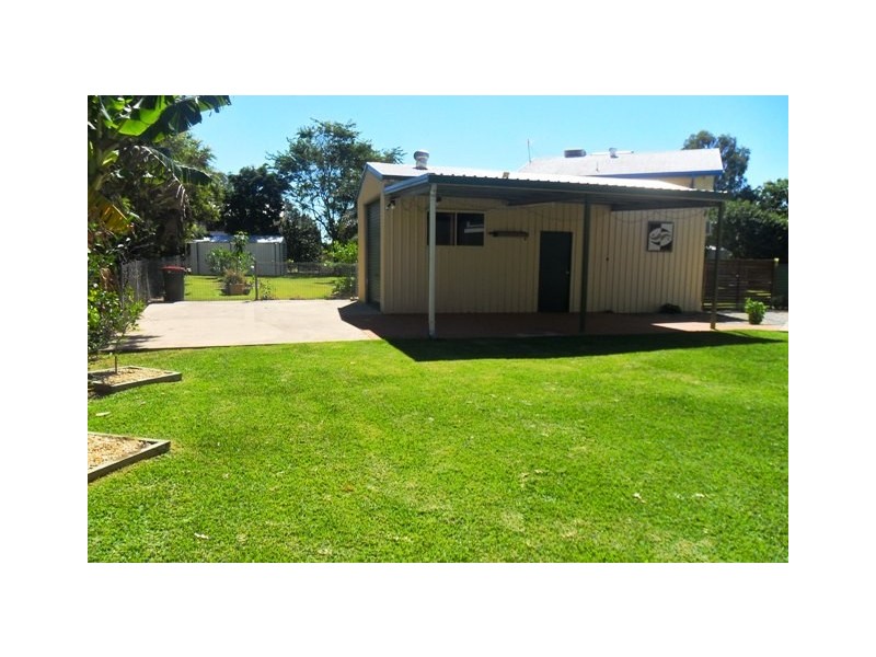 5 Andrea Place, Emerald QLD 4720