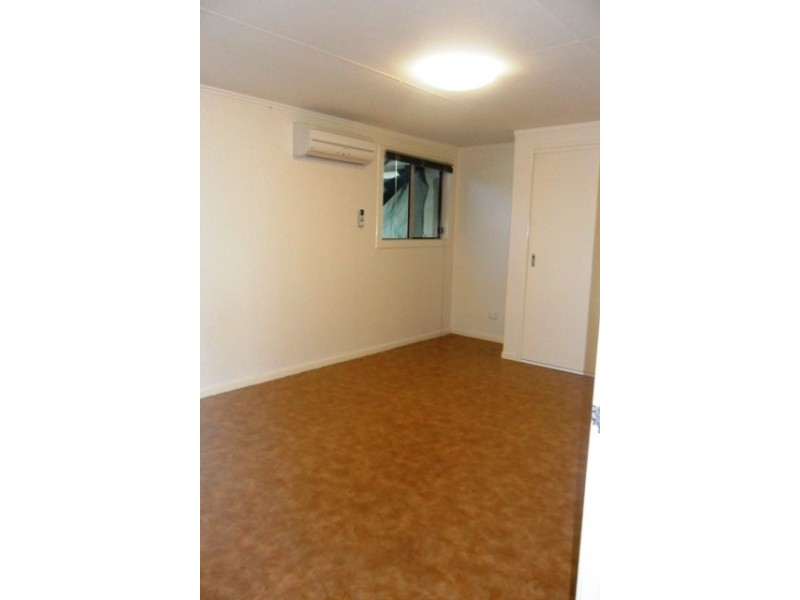 5 Andrea Place, Emerald QLD 4720