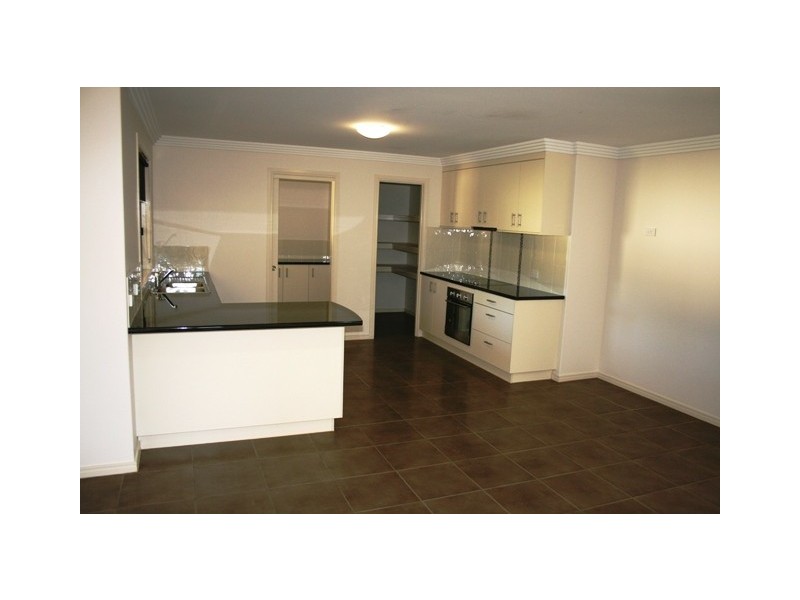 23 Blue Gums Drive, Emerald QLD 4720