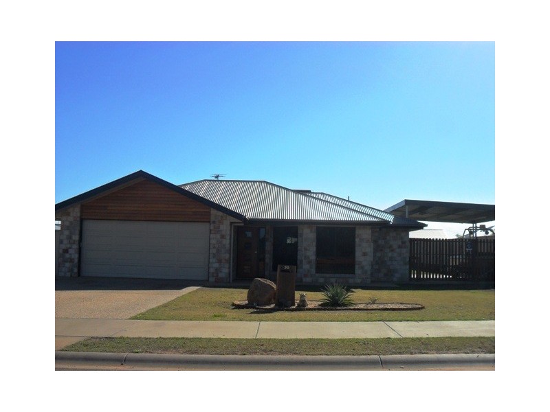 20 Pressler Road, Emerald QLD 4720