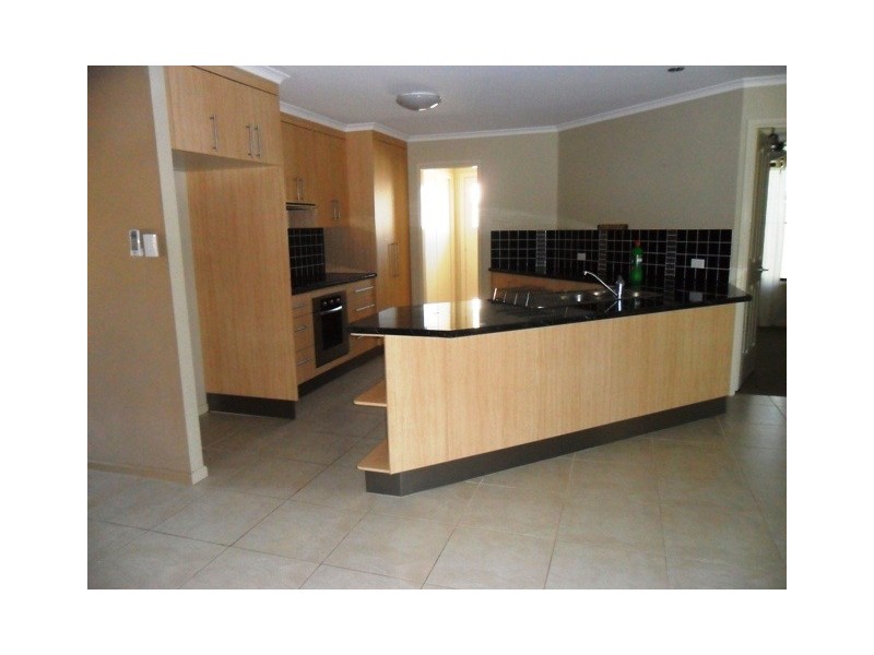 20 Pressler Road, Emerald QLD 4720