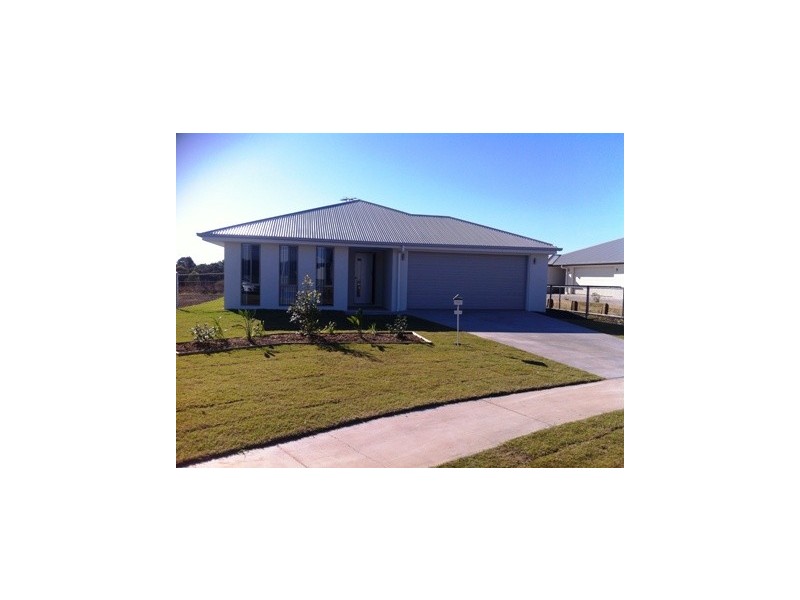 19 Scotts Peak Drive, Capella QLD 4723