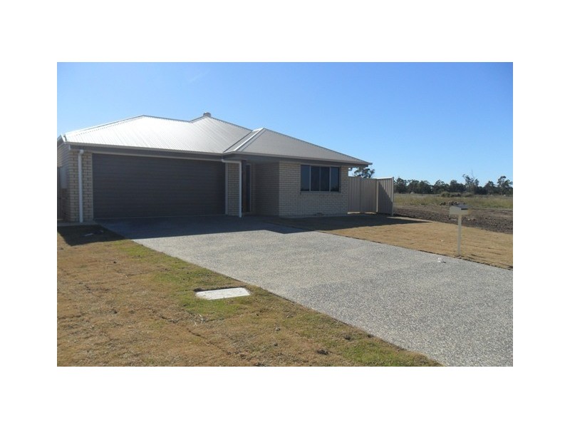 13 Whitney Street, Emerald QLD 4720