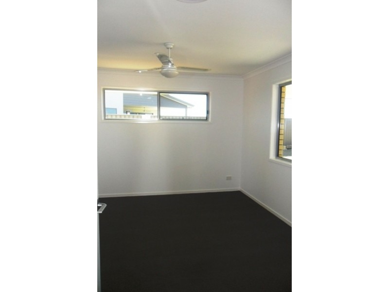 13 Whitney Street, Emerald QLD 4720