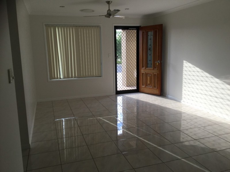 1/27 Moriarty Street, Emerald QLD 4720