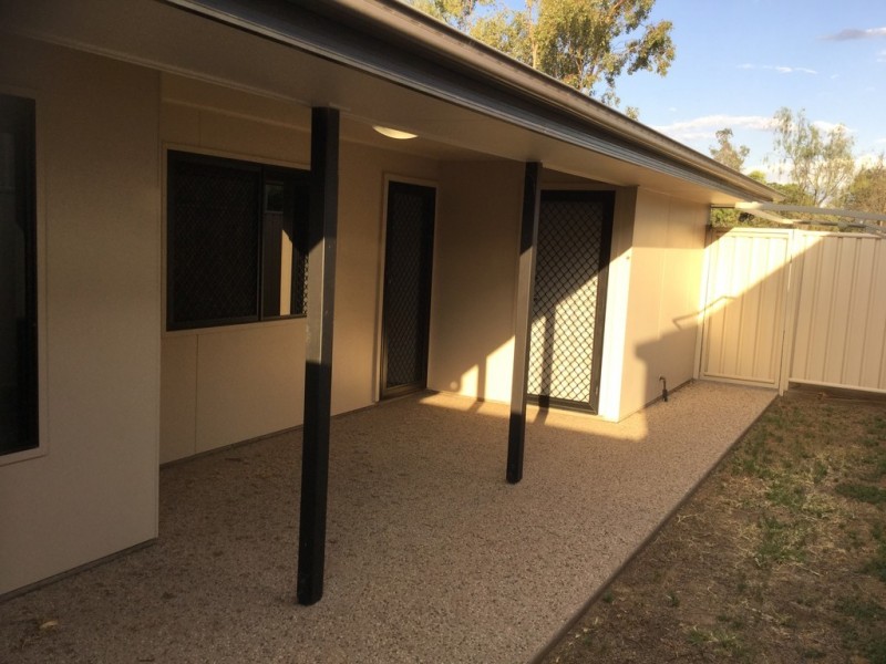 4/27 Moriarty Street, Emerald QLD 4720