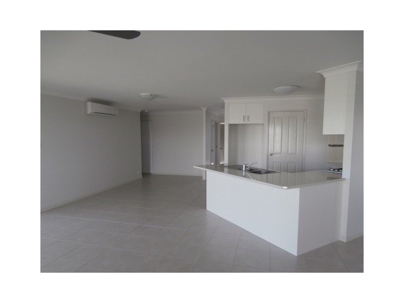 23 Scenic Drive, Emerald QLD 4720