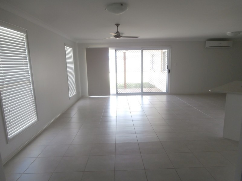 23 Scenic Drive, Emerald QLD 4720