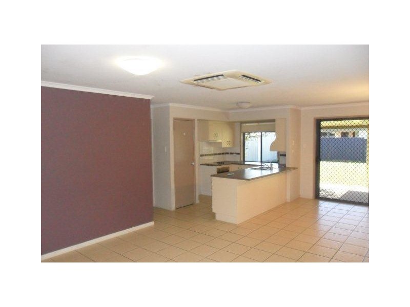 26 Crozier Cresent, Emerald QLD 4720