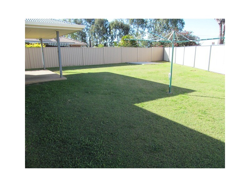 10 Forest Lane, Emerald QLD 4720