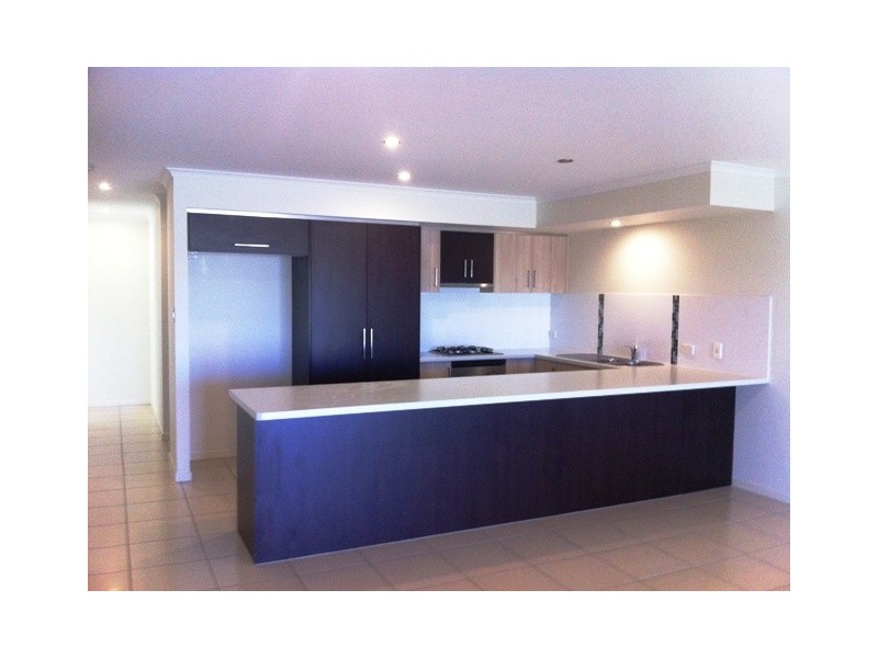 2/5 Newman Drive, Emerald QLD 4720