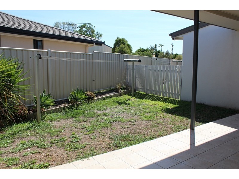 2/17 Mooney Cresent, Emerald QLD 4720