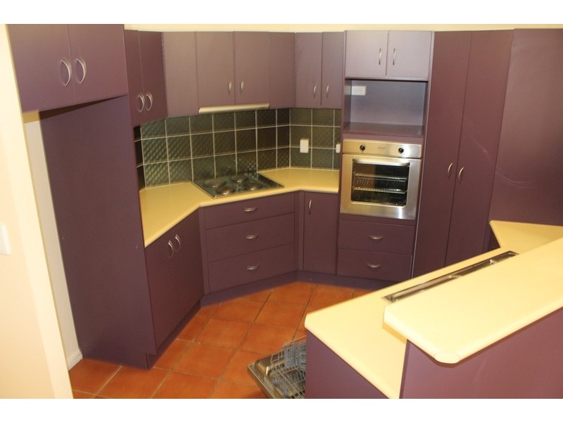 18 Vicki Close, Emerald QLD 4720