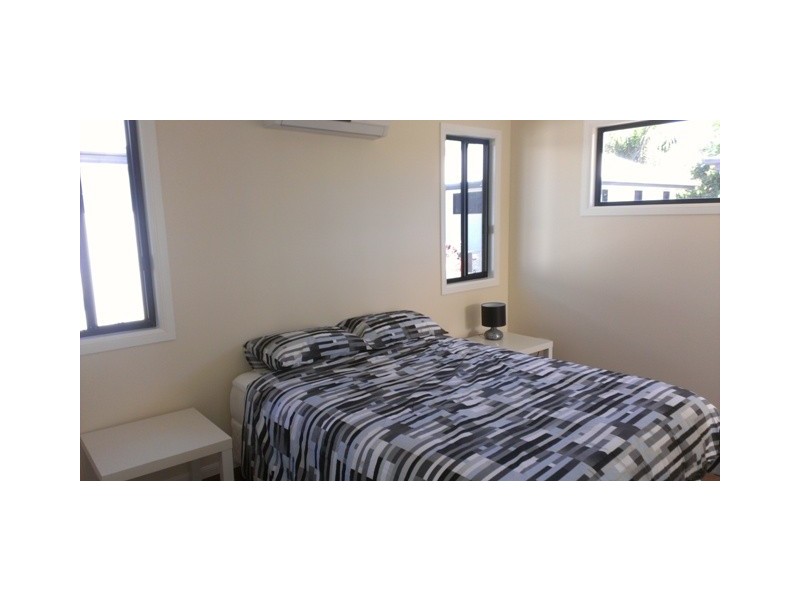 Unit B/79 Roberts Street, Emerald QLD 4720