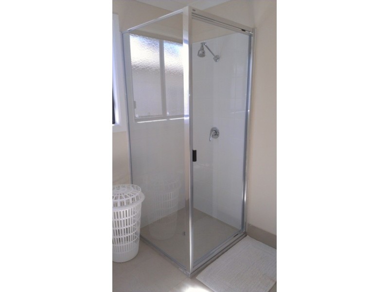 Unit B/79 Roberts Street, Emerald QLD 4720