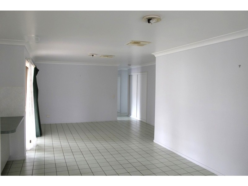 22 Loch Street, Emerald QLD 4720