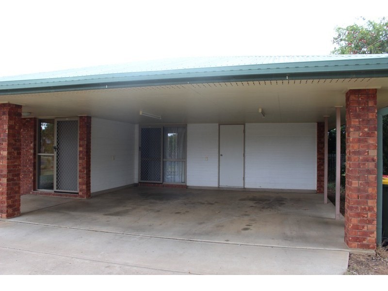 22 Loch Street, Emerald QLD 4720