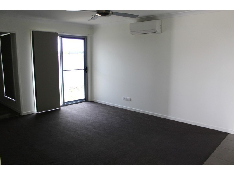 13 Singleton Court, Emerald QLD 4720