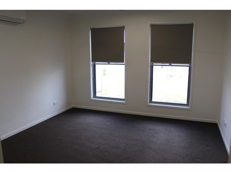 13 Singleton Court, Emerald QLD 4720